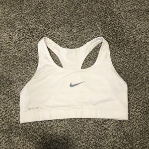 Nike Dri-Fit Sports Bra, White, Size Medium, M